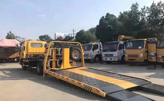 范县汽车中途维修案例